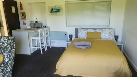 The Piggery - Corfe Mullen House in Poole