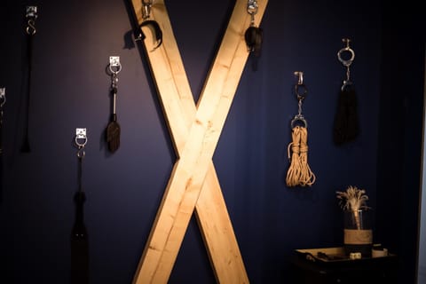 Suite 50 Nuances avec Balnéothérapie pour 2 Love hotel in Caen