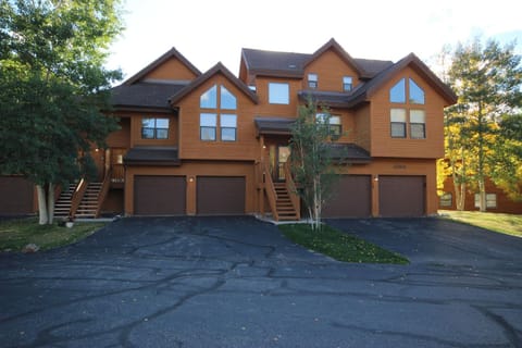 Snake River 1 by SummitCove Lodging House in Keystone