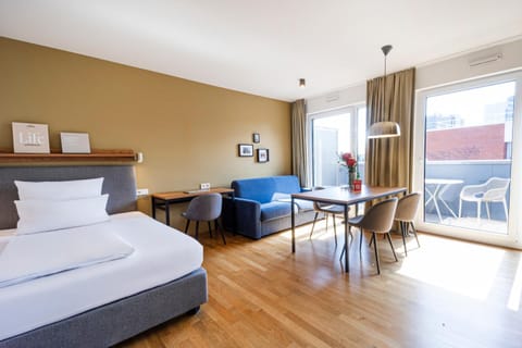 Bed, Balcony/Terrace, Seating area