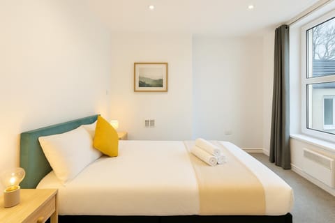 2 Bedroom Apartment Near City Centre, Uni & Parks! Apartment in Cardiff