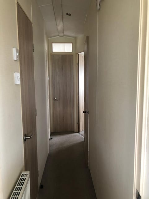 Emmanuel Holiday Home Apartment in Whitley Bay