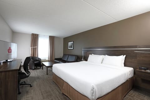Bed, Seating area