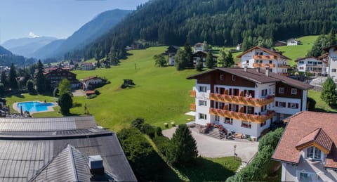 Natural landscape, Bird's eye view, Mountain view, Pool view
