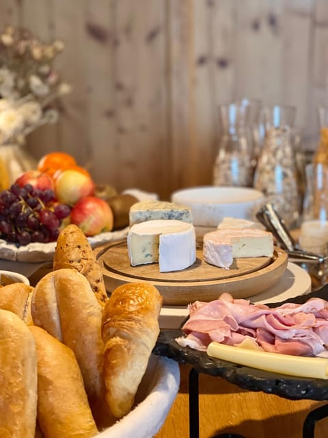 Breakfast, Buffet breakfast