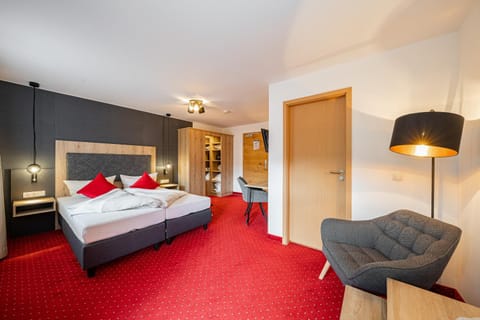 Berghotel & Chalets Adersberg Chiemgau Card kostenfrei Hotel in Grassau