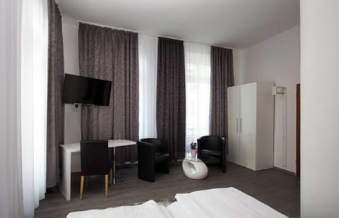 Seating area, Text overlay