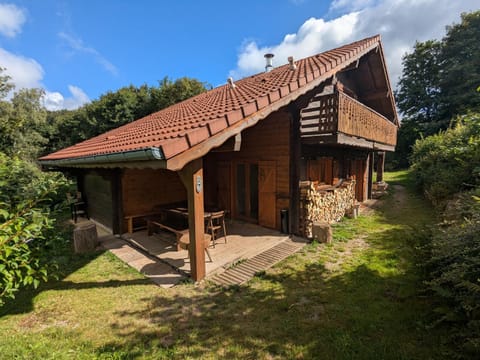 Chalet spacieux près de Gérardmer avec terrasse, verger et activités montagne - FR-1-589-121 House in Vosges