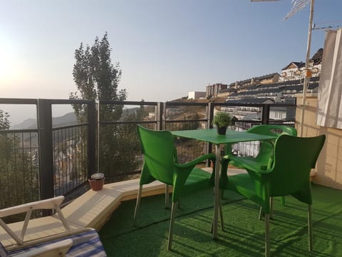 Natural landscape, Balcony/Terrace, Living room