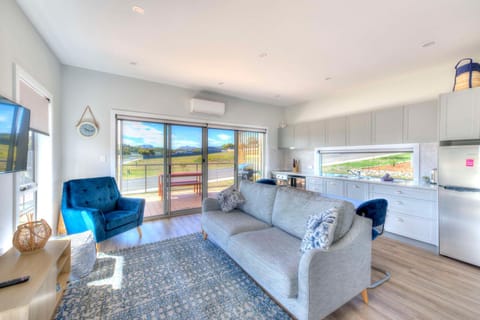 Balcony/Terrace, Kitchen or kitchenette, Living room, Seating area