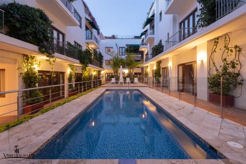Night, Swimming pool
