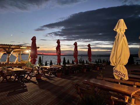 Pensiunea Danubio Bed and Breakfast in Serbia