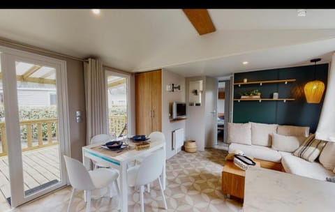 Mobil home Domaine de Kerlann Campground/ 
RV Resort in Pont-Aven