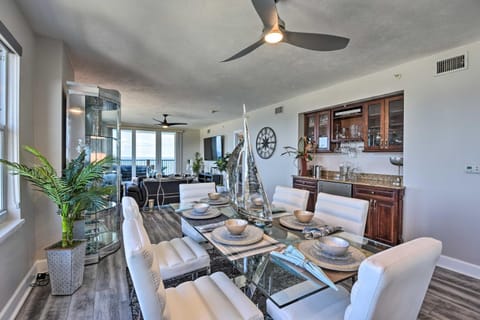 Luxe Daytona Beach Resort Retreat with Ocean Views! Apartment in Daytona Beach Shores