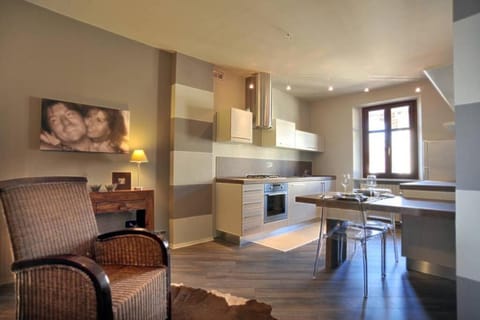 Confortevole appartamento in centro a LA MORRA Apartment in La Morra