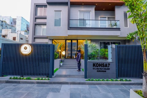 Facade/entrance, Property logo or sign