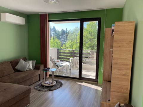Nikol Deluxe Apartment in Velingrad
