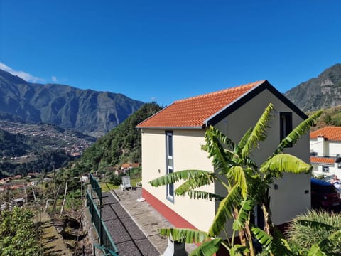 Property building, Mountain view