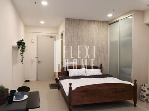 Seating area, Bedroom
