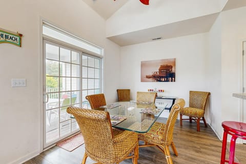 Bear Trap Dunes - 130B October Glory Ave Apartment in Ocean View