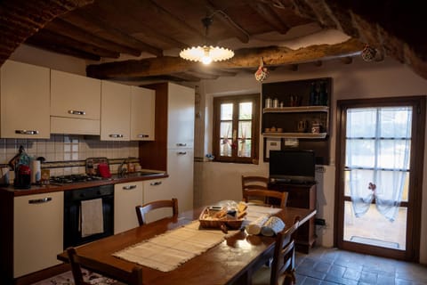 Appartamento rustico con vista Apartment in Emilia-Romagna