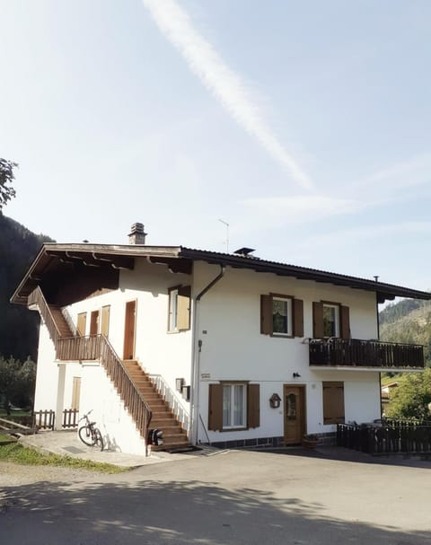 Vacanzemoena - Casa al Parco, tipologia 1 Apartment in Moena