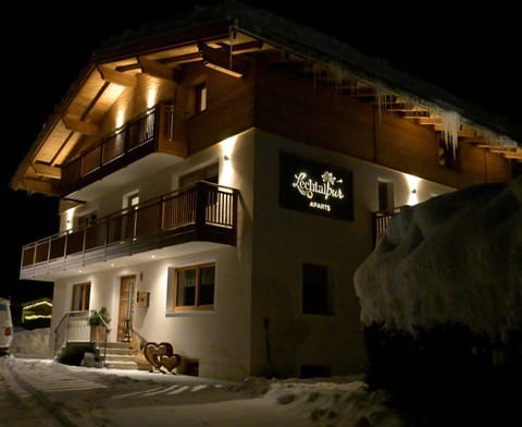 Lechtal-Pur-Aparts Apartment in Tyrol