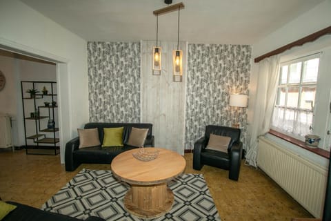 Living room, Decorative detail, Decorative detail