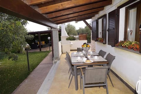 BBQ facilities, Garden