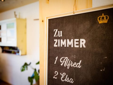 Krone Lautlingen Bed and Breakfast in Albstadt