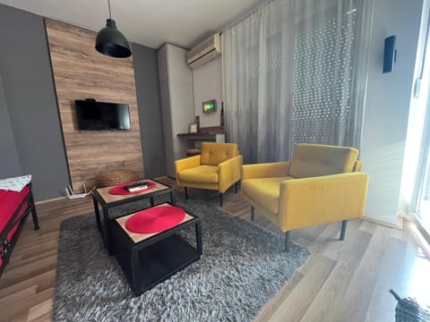 Bubinga Apartment in Serbia