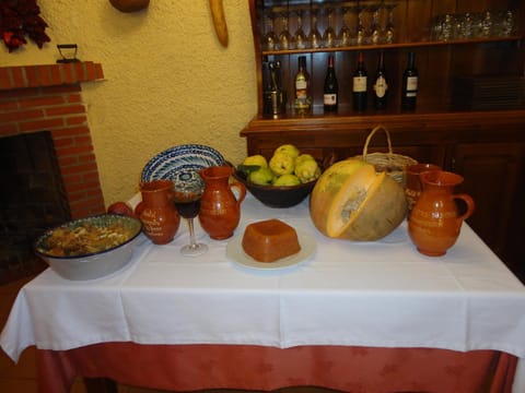 Food and drinks, Food and drinks