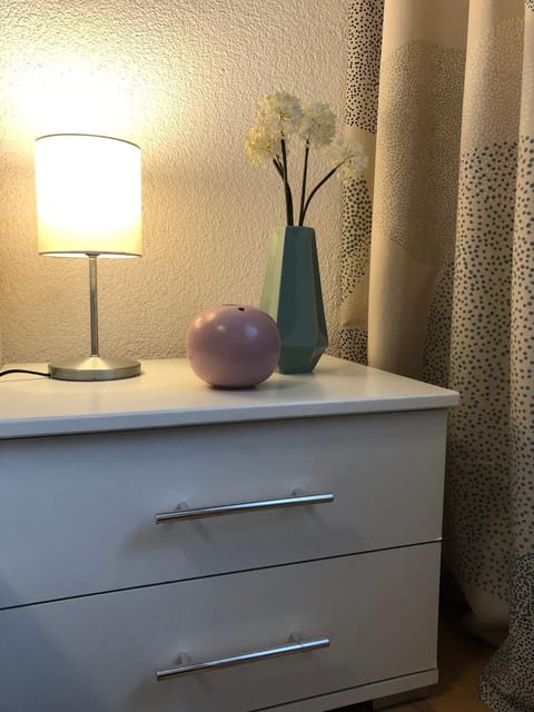 No2 TOP Apartment4YOU - 3 Zimmer, 1-6 Pers, Saarbrücken - Jägersfreude Saarbruecken Apartment in Saarbrücken