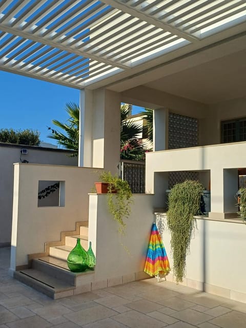 Inner courtyard view