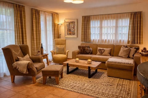 Laax Cozy Apartment Ski Bus in front of the Door Apartment in Canton of Grisons