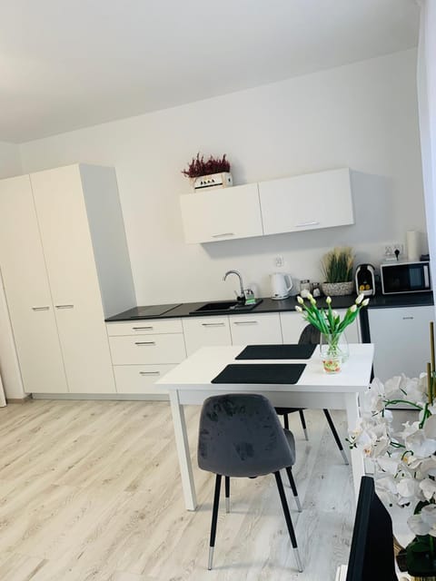 Apartament Walczaka 22 MIEJSCE PARKINGOWE Apartment in West Pomeranian Voivodeship, Poland