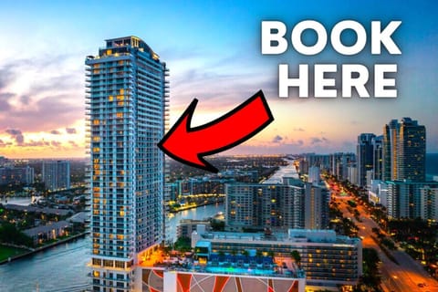 Luxury Condo with Jacuzzi and Amenities Apartment in Hollywood Beach