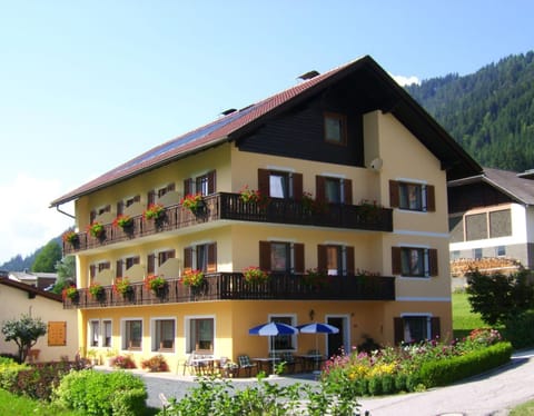 Haus Alpenfriede Bed and Breakfast in Carinthia, Austria