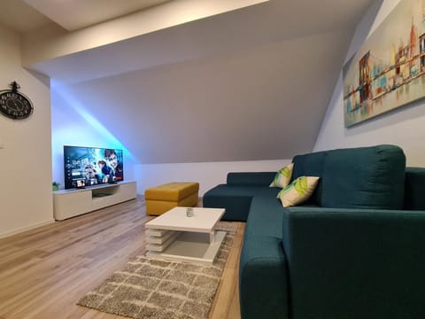 TV and multimedia, Living room