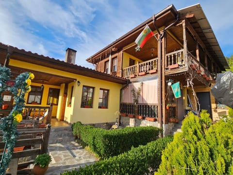 Емили Фемили Хаус Bed and Breakfast in Plovdiv Province