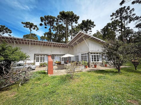 Property building, Natural landscape, Garden view