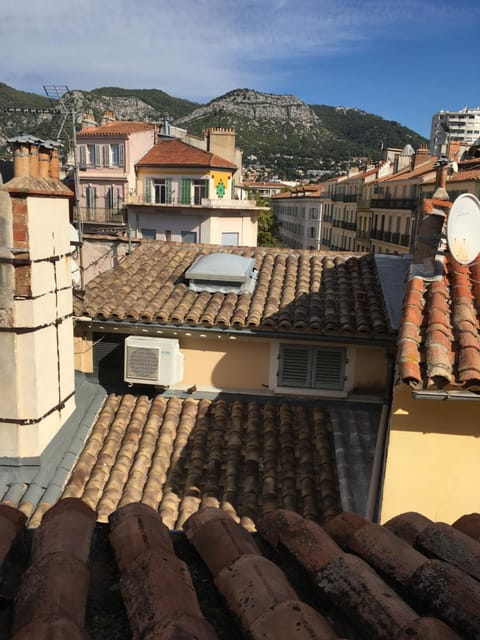 City view, Mountain view