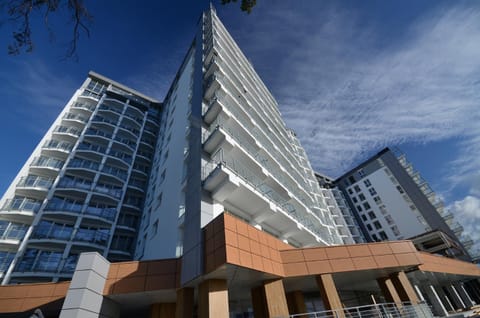 Porta Mare Apartments LuxView- Budynek Centralny Apartment in West Pomeranian Voivodeship, Poland