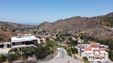 Property building, Bird's eye view