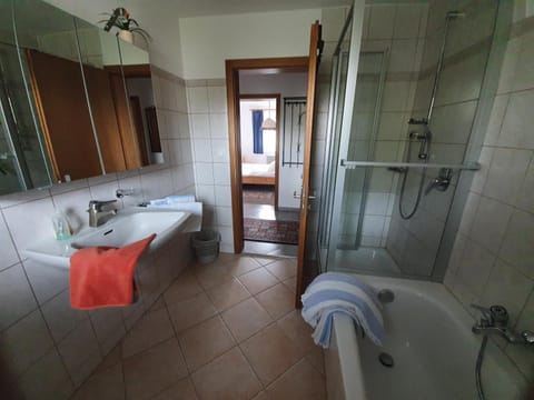 Ferienwohnung Weißenbacher Apartment in Grassau