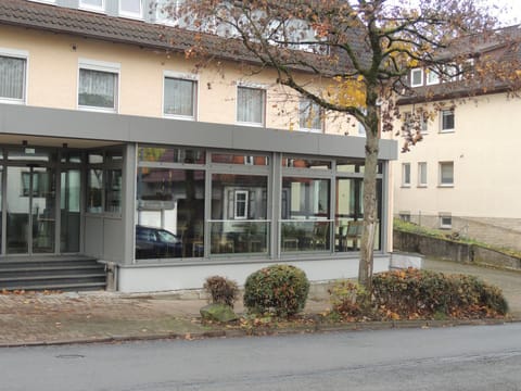 Property building, Restaurant/places to eat
