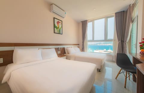 Bed, Natural landscape, TV and multimedia, air conditioner