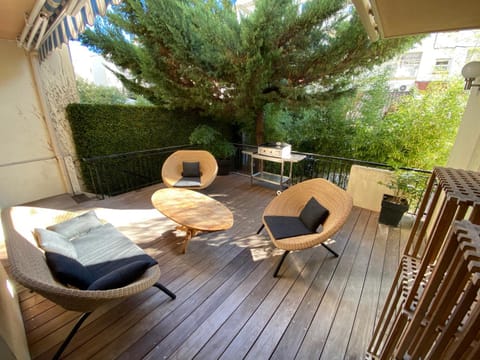 Patio, Balcony/Terrace