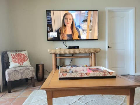 516 - Newly Updated Oceanfront 2 Bedroom Apartment in Edgewater