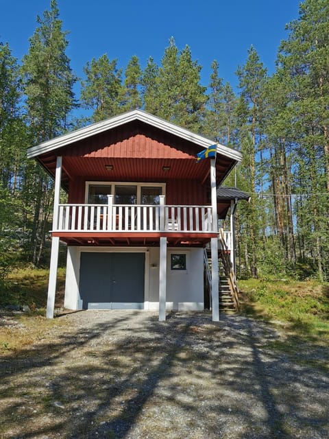 Property building, Street view